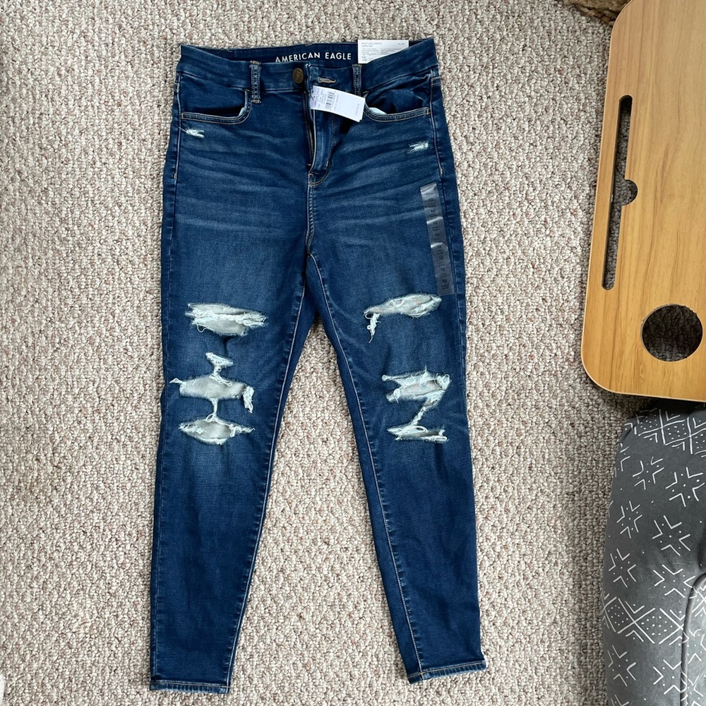 AE Curvy Skinny Jean - Size 10 Short